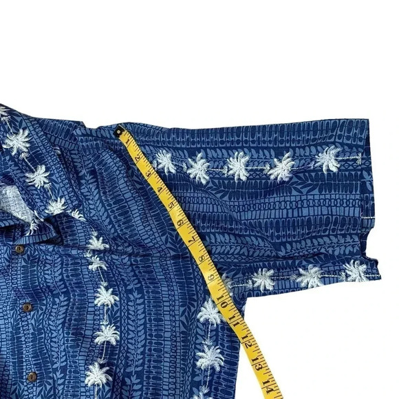 Pacific Legend Hawaiian Short Sleeve Button Down Shirt XL Blue White Palm Trees - Picture 12 of 16